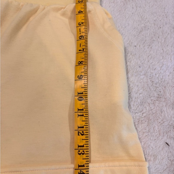 High Waist Yellow Relaxed Fit Shorts - Picture 4 of 6